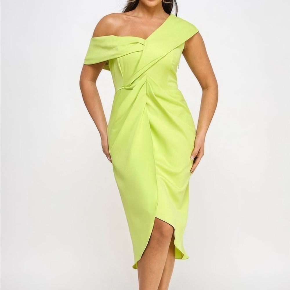 Off Shoulder Twist Front Midi Dress